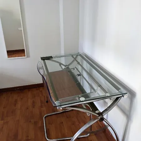 2 Double Bedroom 150 Meters From Beach. Daire
